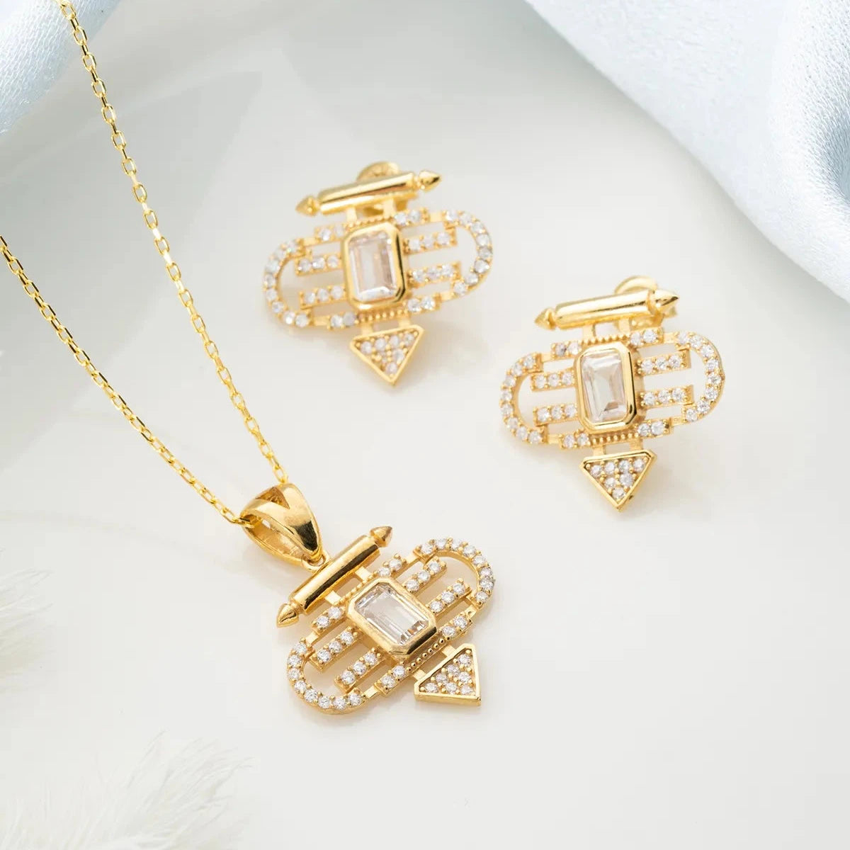 ŞEYMA KOLYE KÜPE SET | 925 GÜMÜŞ