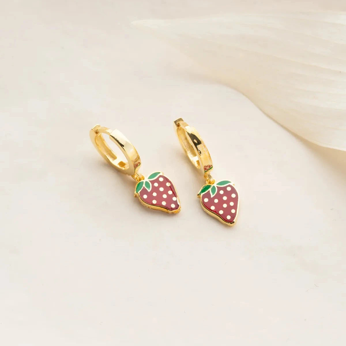 ÇİLEK ÇOCUK KÜPE | 925 GÜMÜŞ