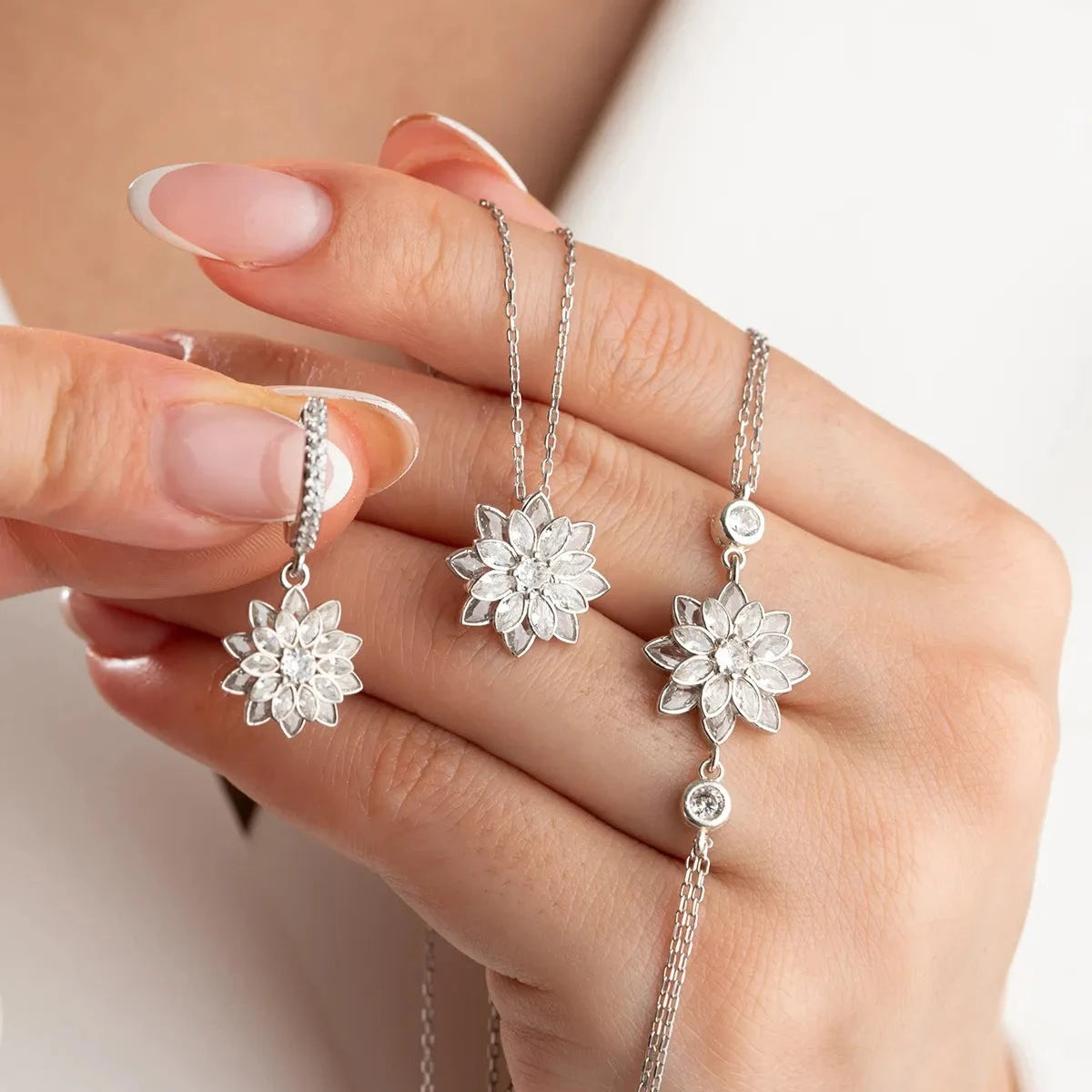 LOTUS ÇİÇEĞİ KOLYE KÜPE BİLEKLİK SET | 925 GÜMÜŞ