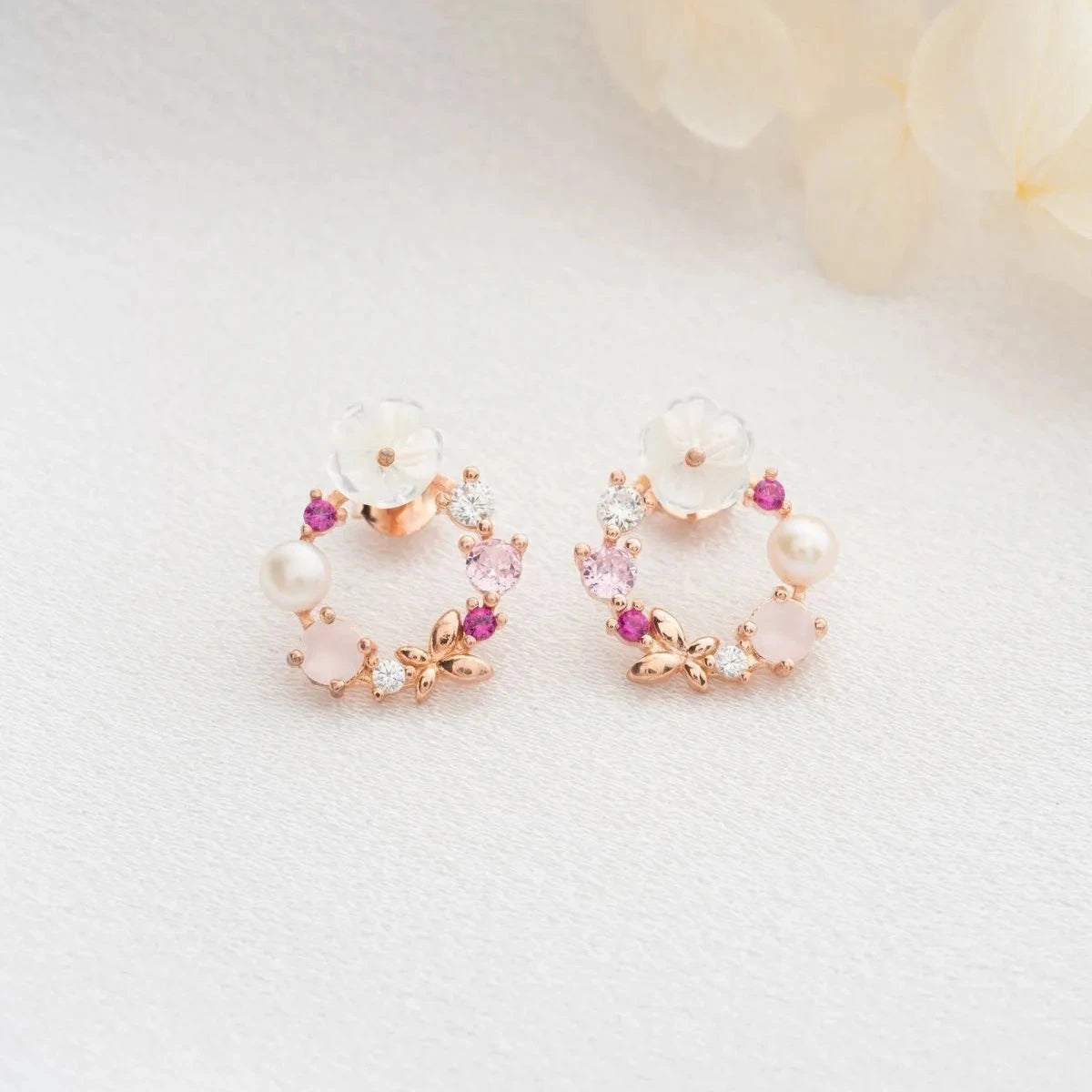 PEMBE SEDEFLİ ÇİÇEK KÜPE | 925 GÜMÜŞ