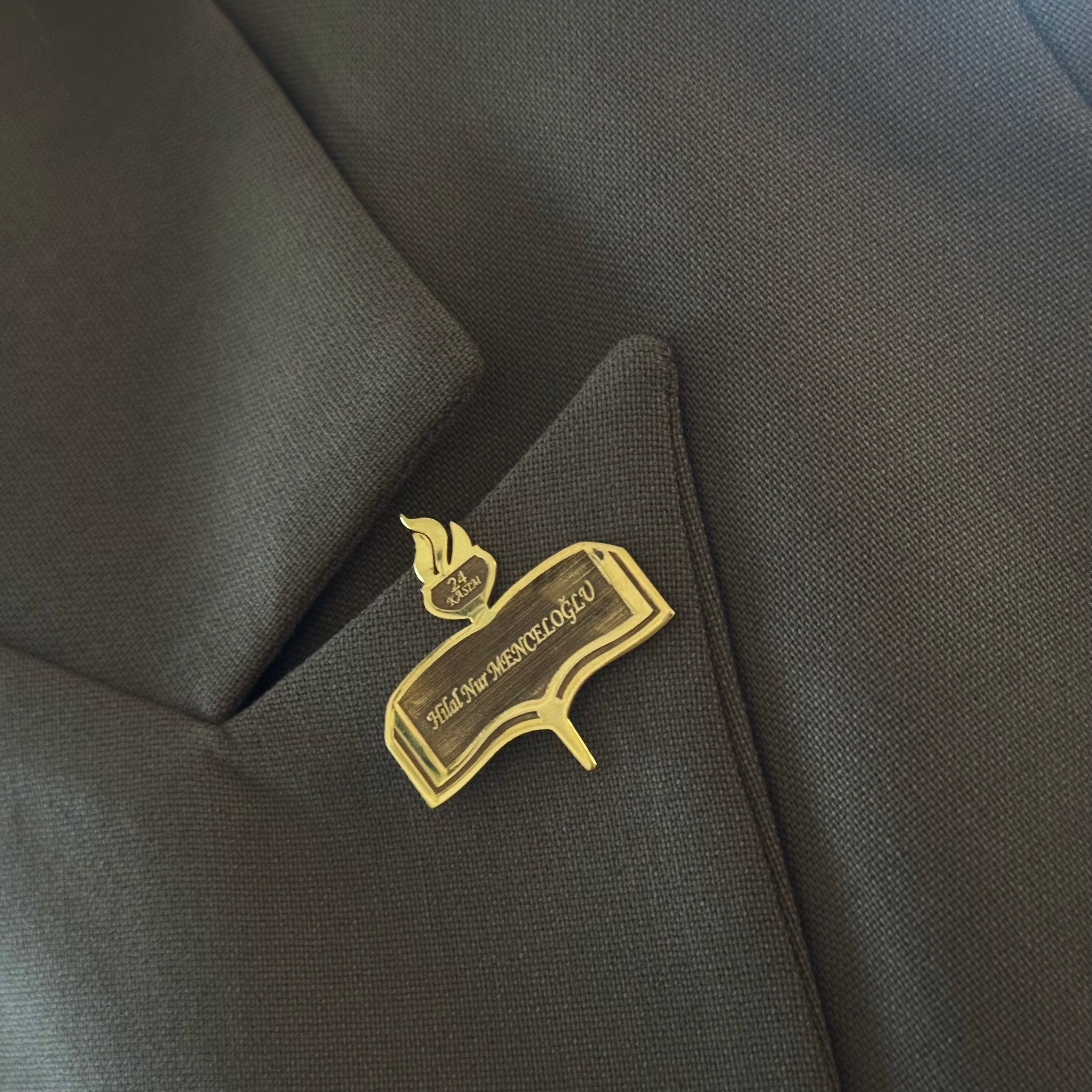 İSİMLİ ÖĞRETMEN BROŞ| 925 GÜMÜŞ