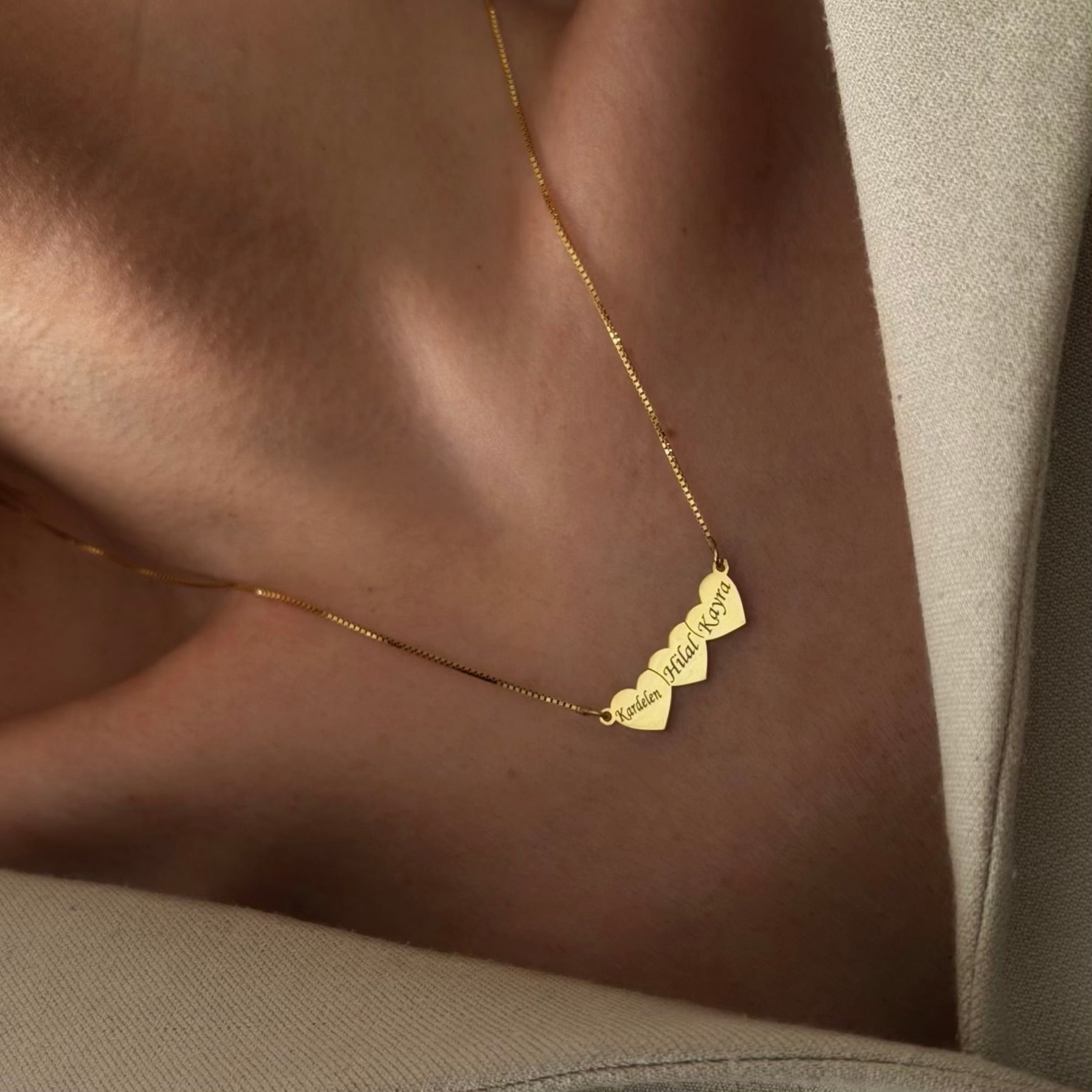 ÜÇLÜ KALPLİ İSİM KOLYE | 925 GÜMÜŞ