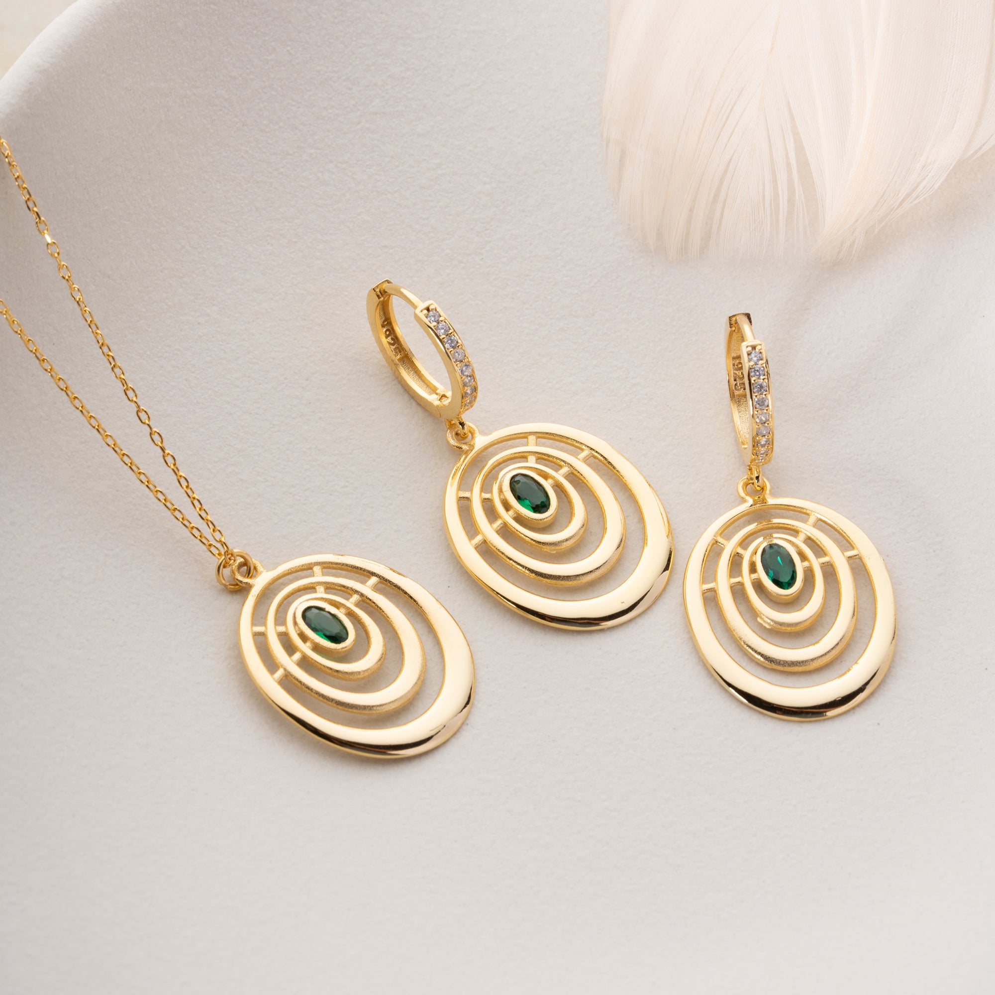ZÜMRÜT ÇEMBER KOLYE KÜPE SET | 925 GÜMÜŞ