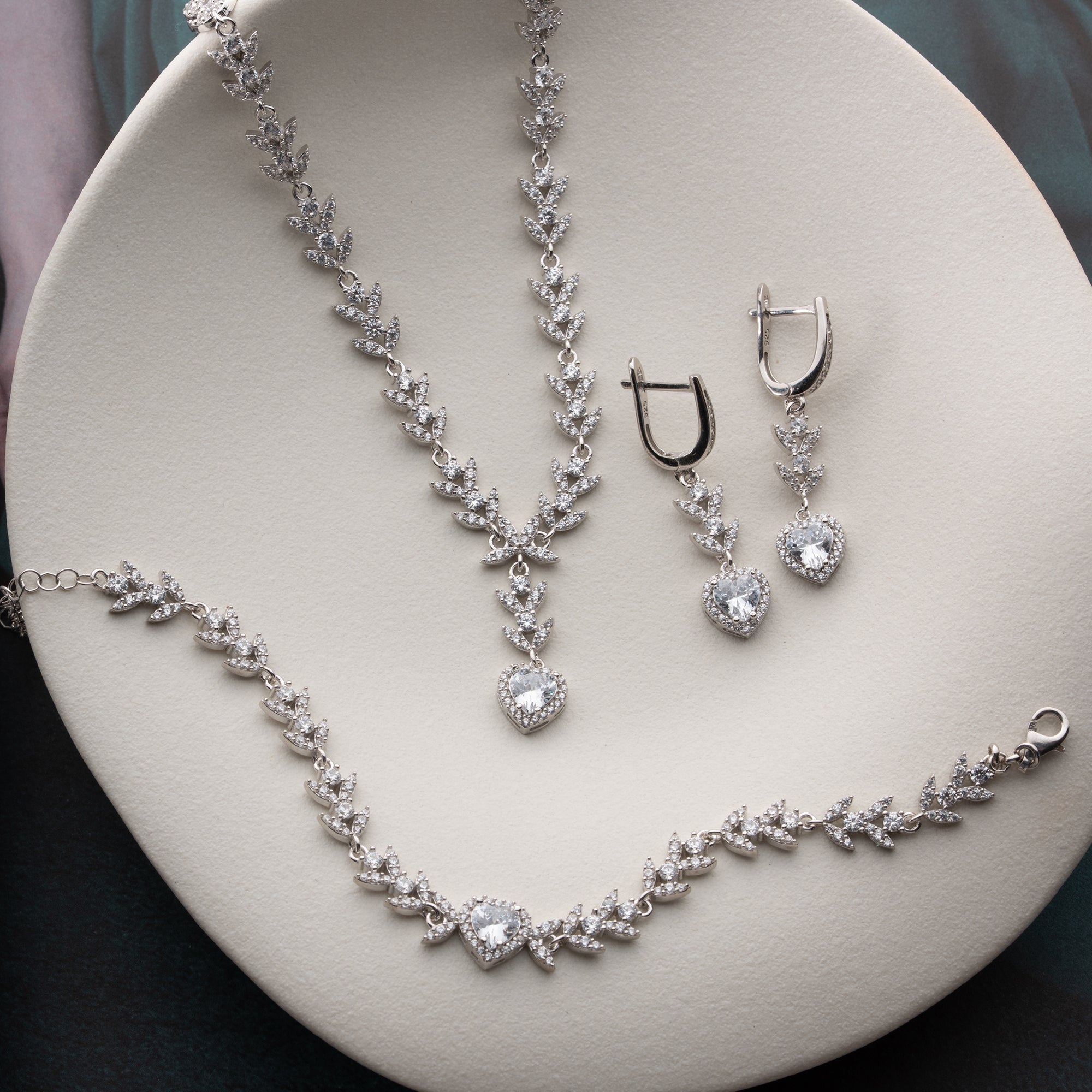 ROYAL HEART KOLYE KÜPE BİLEKLİK SET | 925 GÜMÜŞ