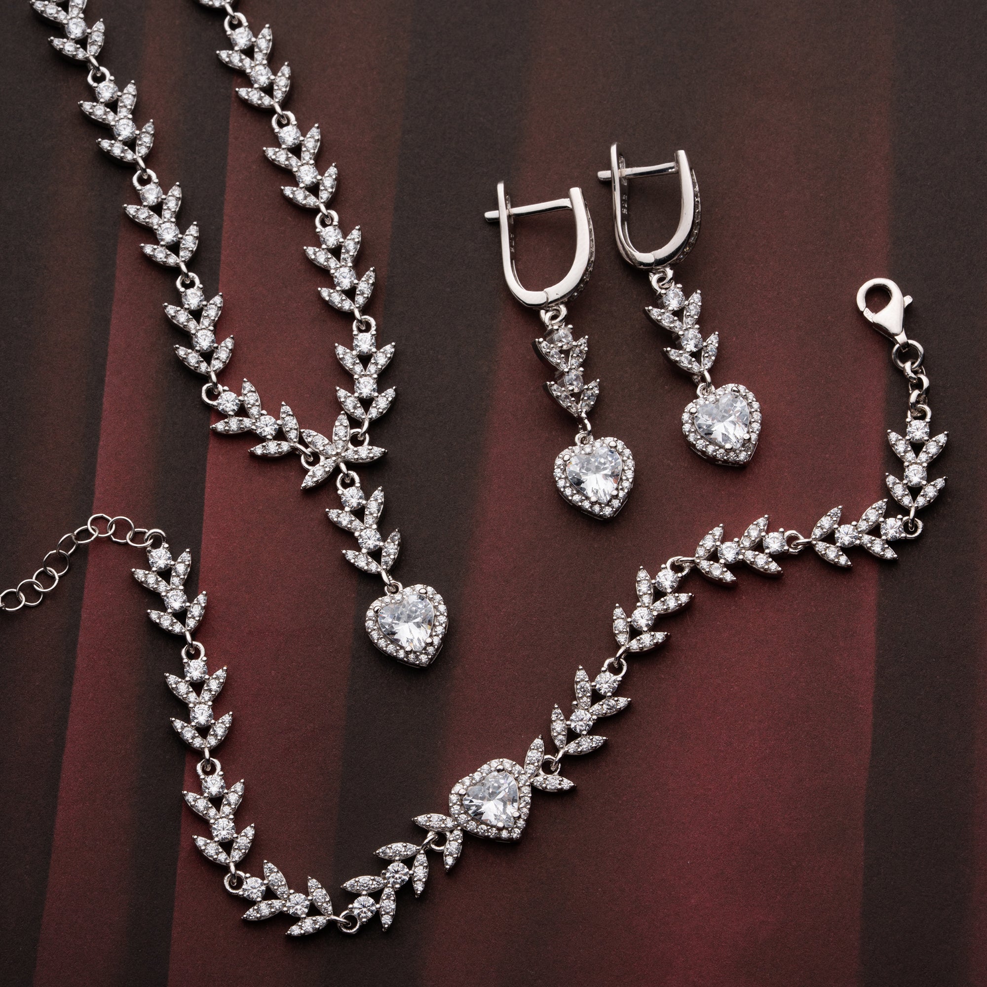 ROYAL HEART KOLYE KÜPE BİLEKLİK SET | 925 GÜMÜŞ