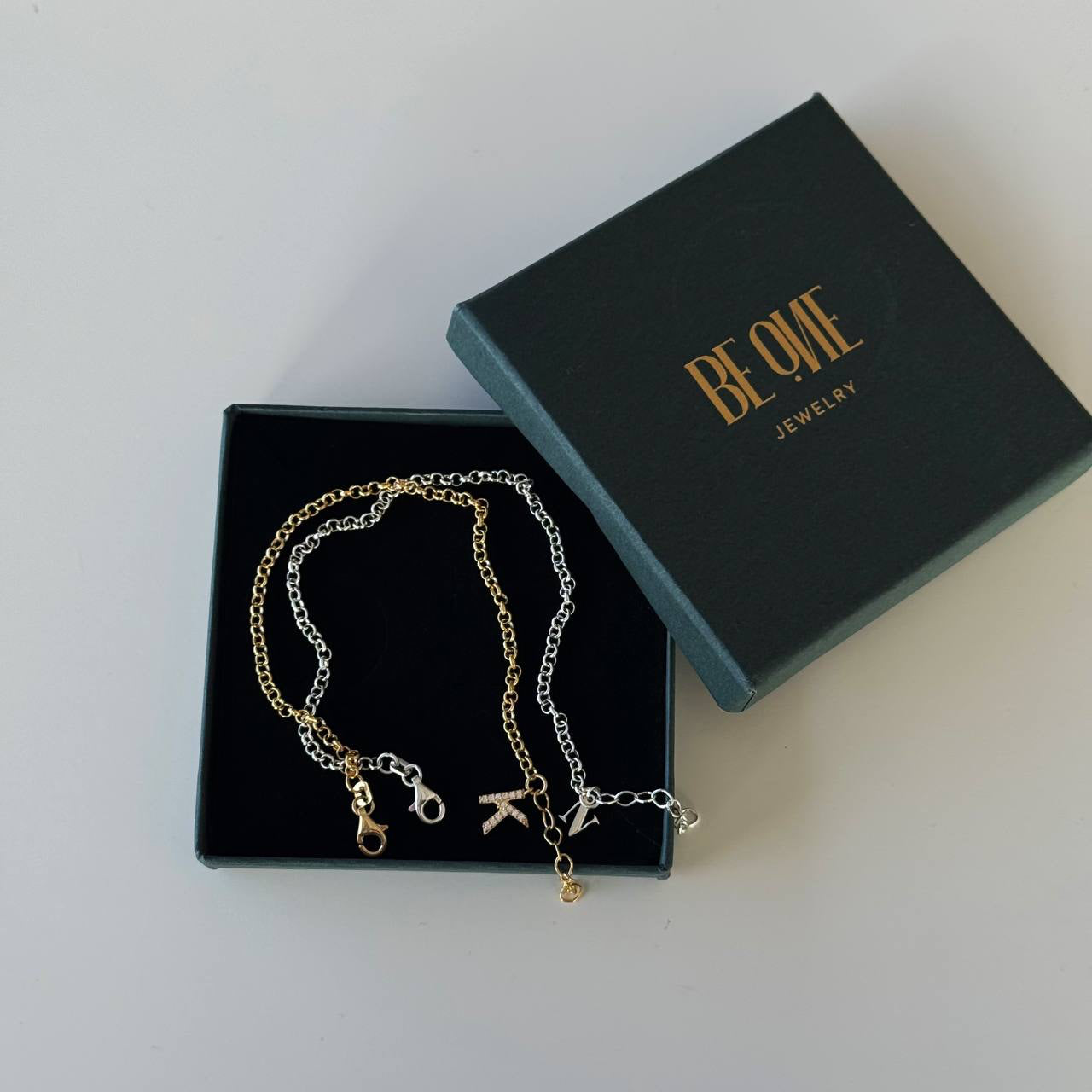 DOCH ZİNCİR HARFLİ ÇİFT BİLEKLİK | 925 GÜMÜŞ