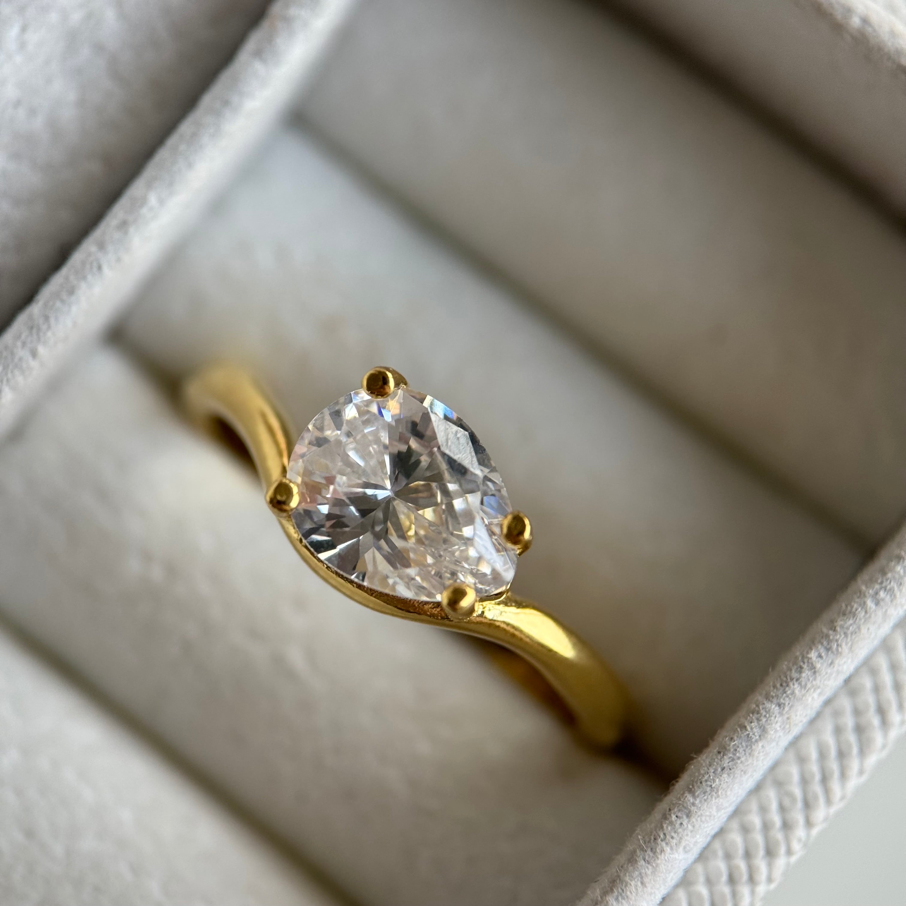 SİRİUS YÜZÜK | 925 GÜMÜŞ