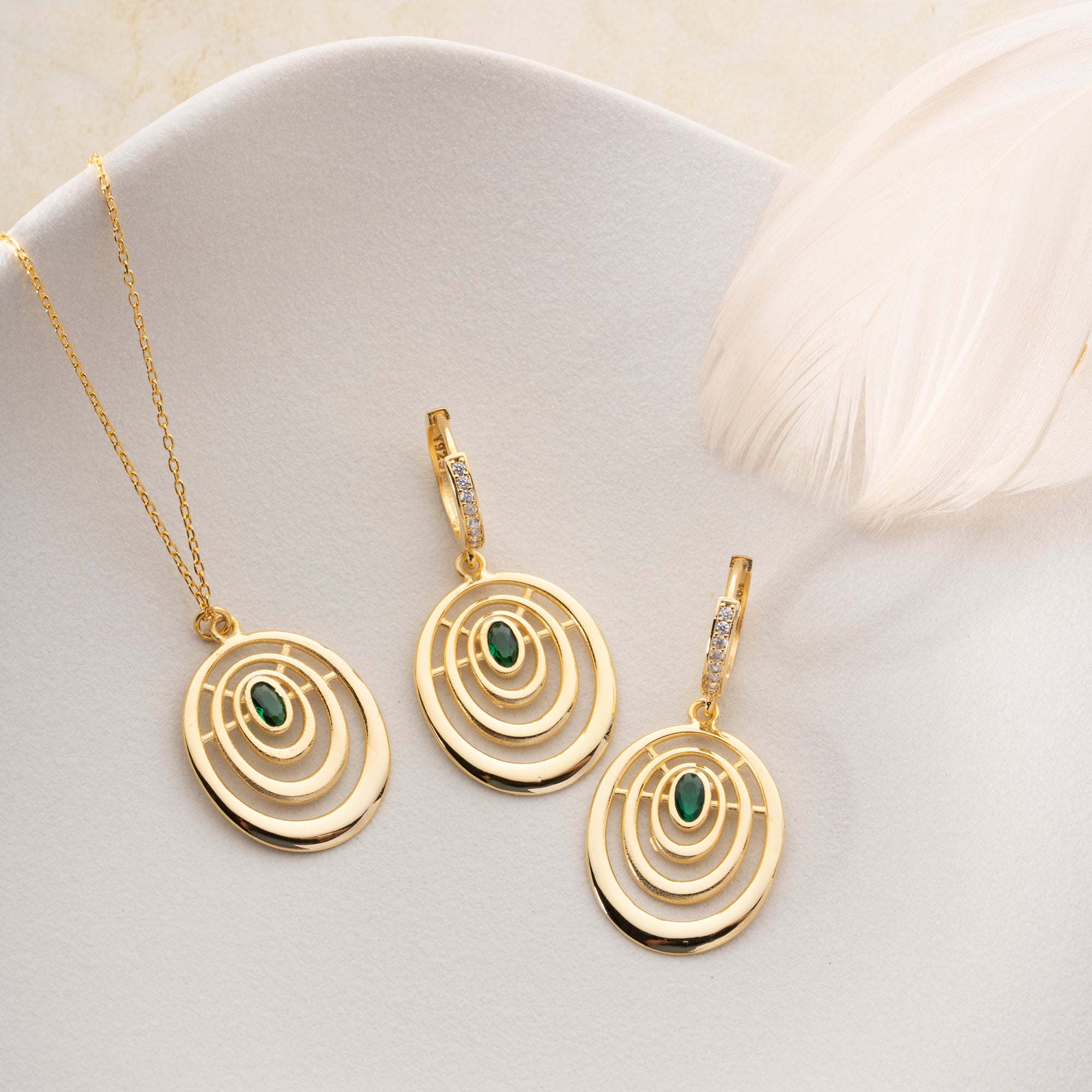 ZÜMRÜT ÇEMBER KOLYE KÜPE SET | 925 GÜMÜŞ