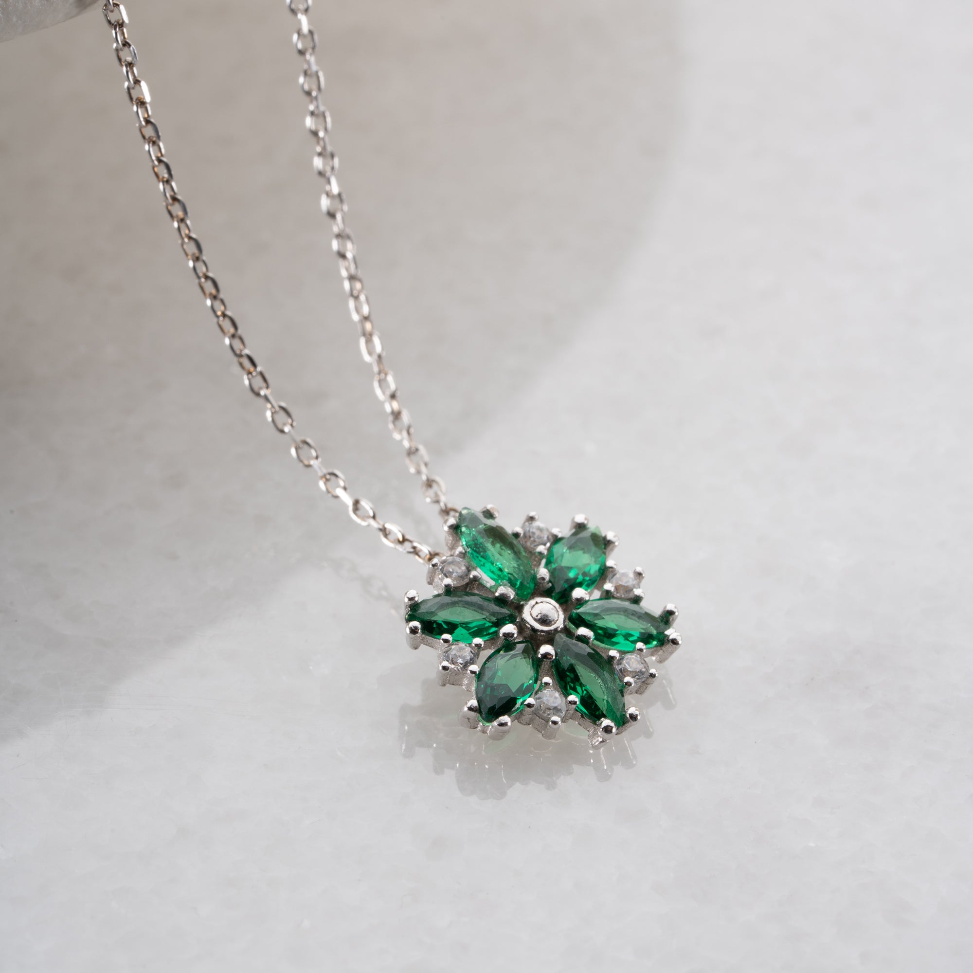 EMERALD FLORA KOLYE | 925 GÜMÜŞ