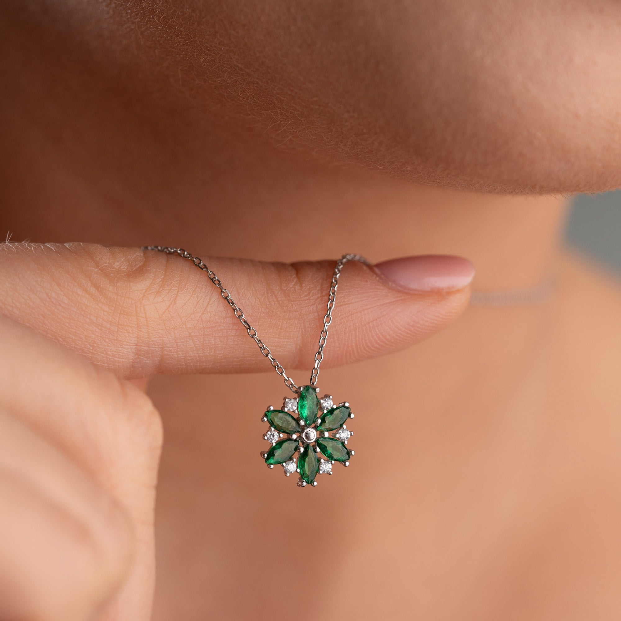 EMERALD FLORA KOLYE | 925 GÜMÜŞ