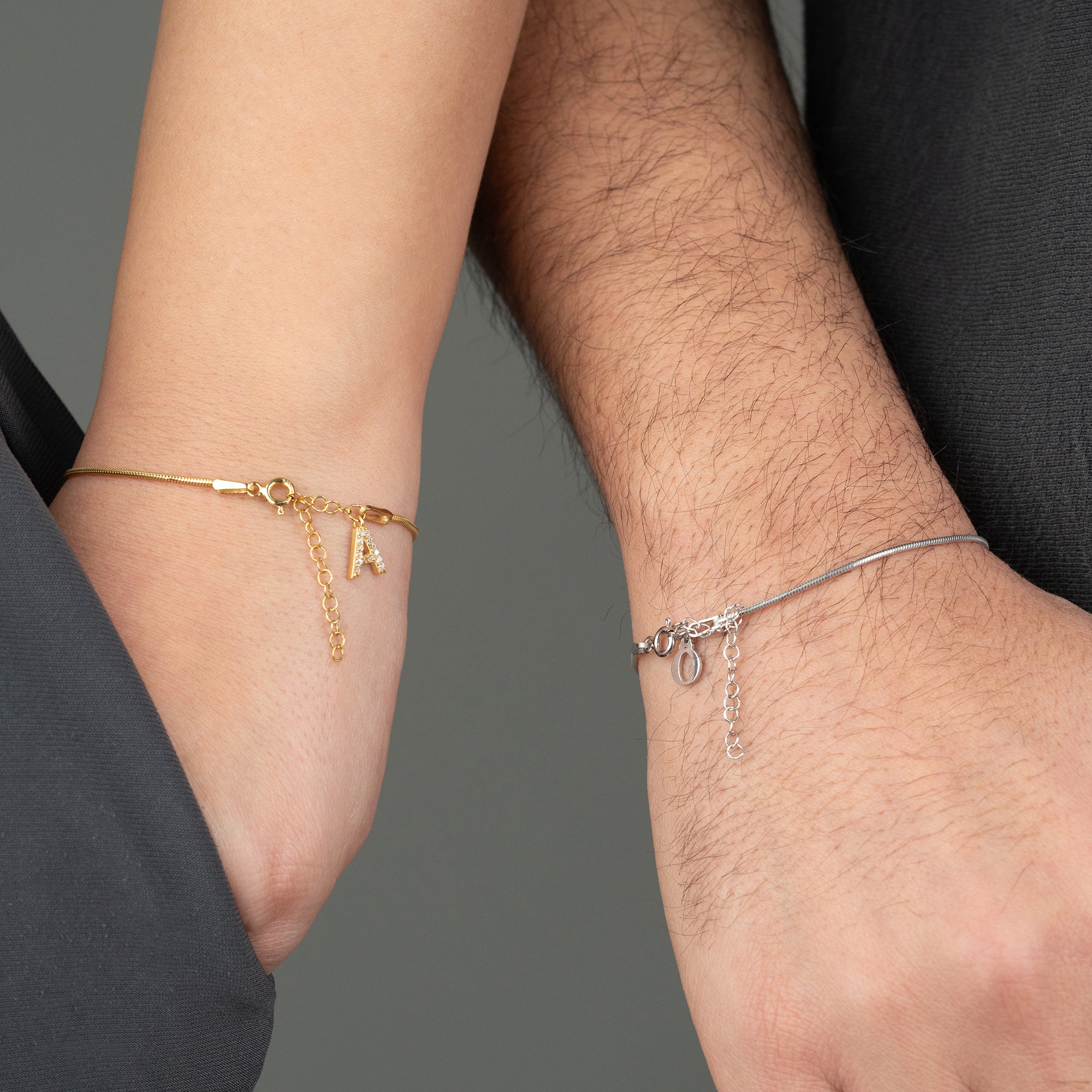 İNCE SNAKE ZİNCİR HARFLİ ÇİFT BİLEKLİK | 925 GÜMÜŞ