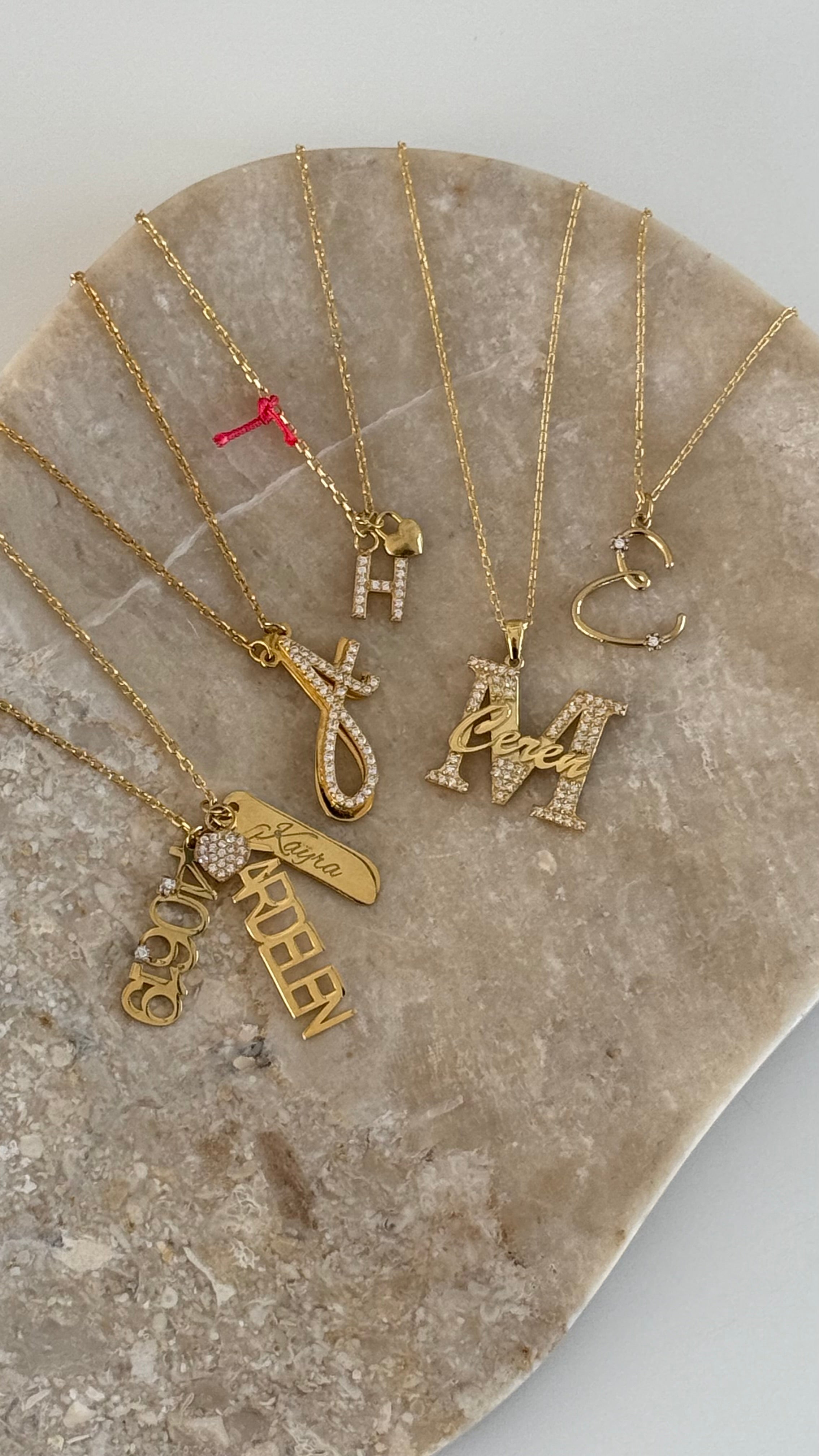 MİNİ TAŞLI HARF KOLYE | 925 GÜMÜŞ