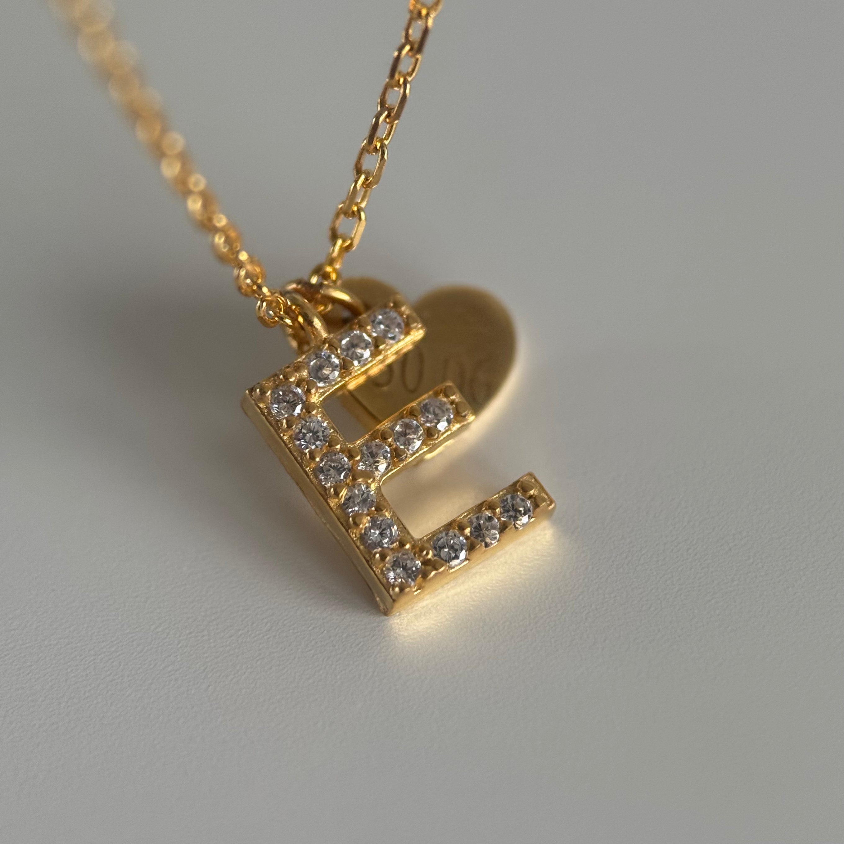 MİNİMAL KALPLİ HARF KOLYE | 925 GÜMÜŞ