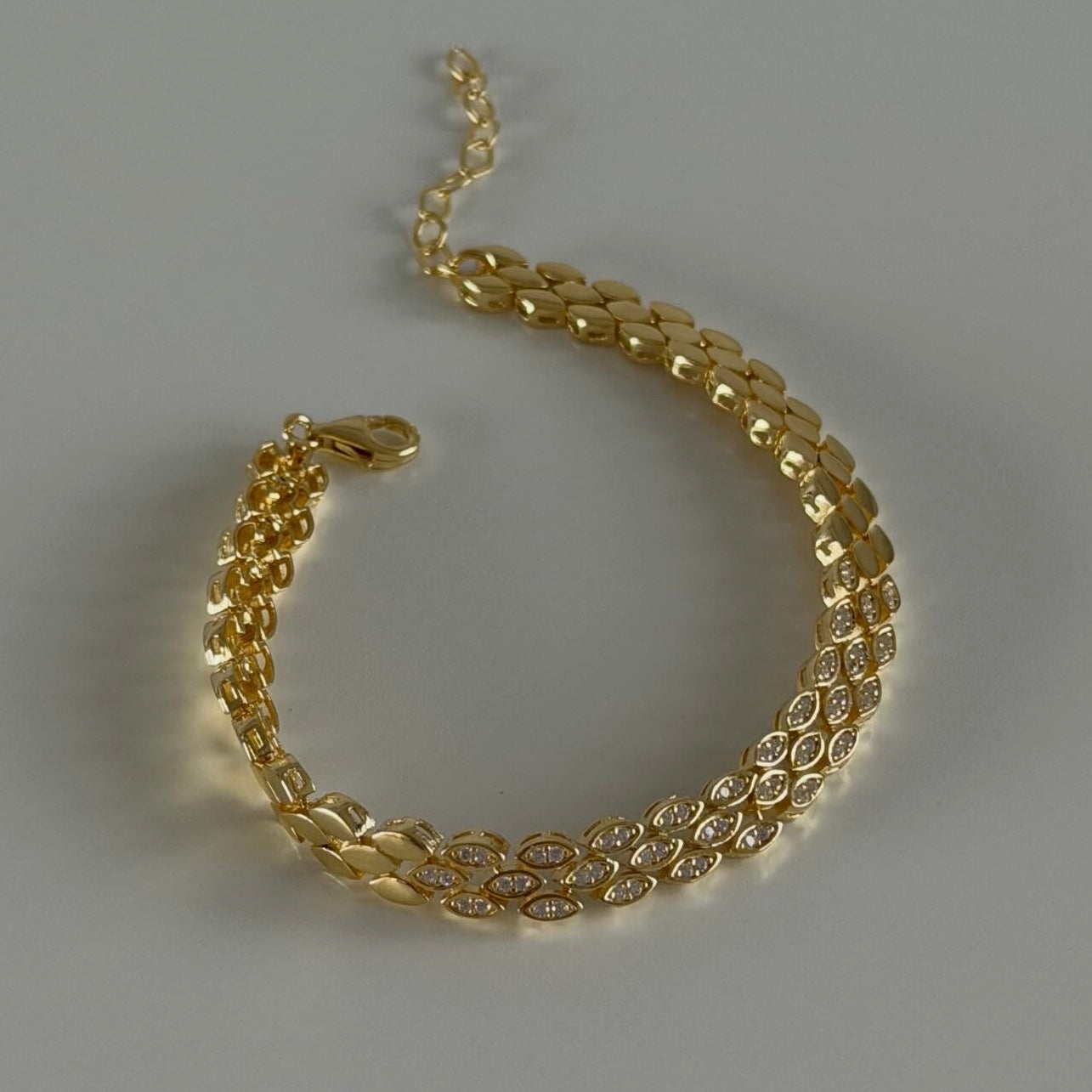 YARI TAŞLI BADEM BİLEKLİK | 925 GÜMÜŞ