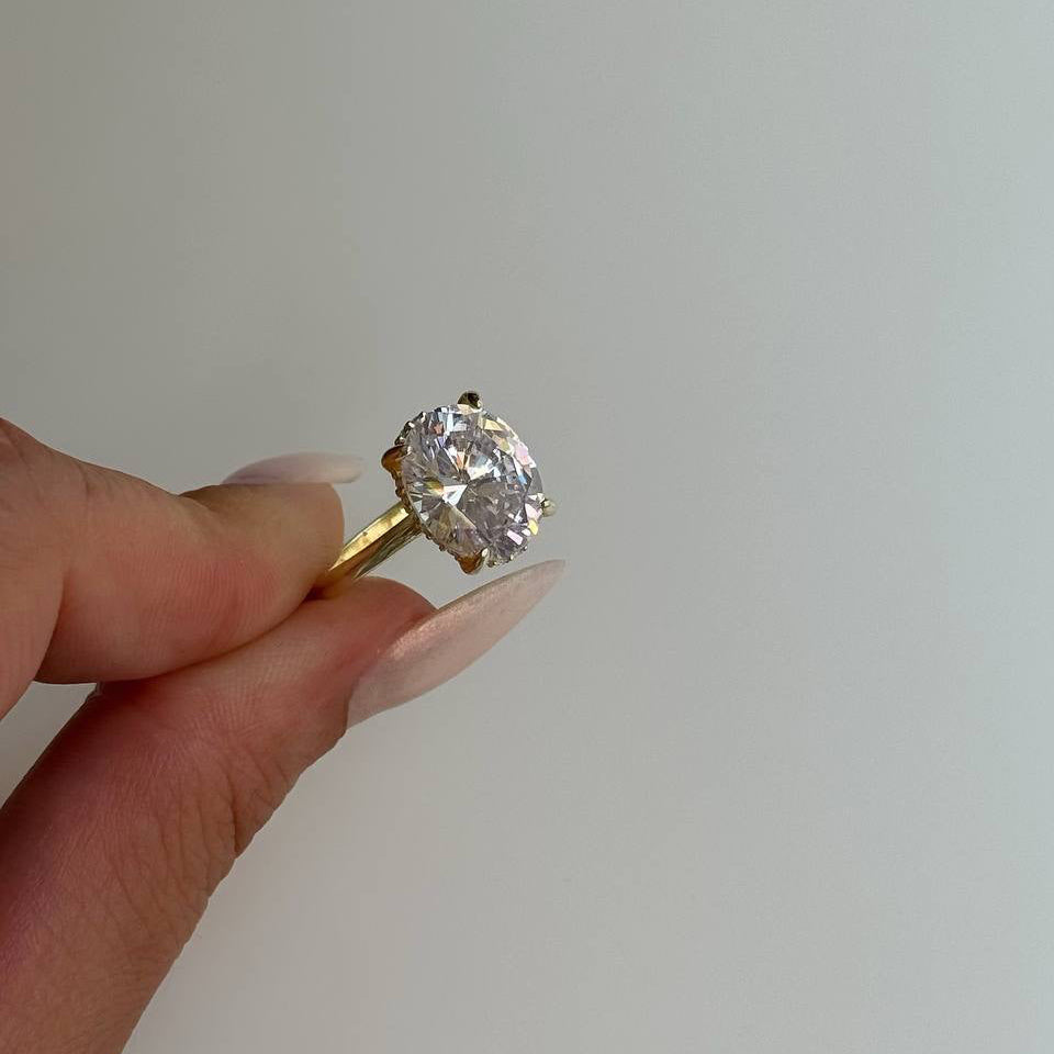 OVAL TAŞLI YÜZÜK | 925 GÜMÜŞ